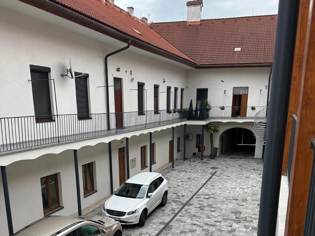 No 21 Apartment I Кошице Екстер'єр фото